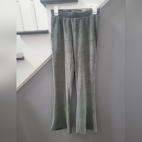 Out From Under Urban Outfitters Aria Flare Lounge Pants Women's SZ Medium Grey - Picture 1 of 5